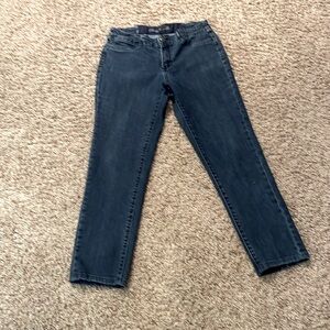 Christopher blue size 6 straight leg jeans.